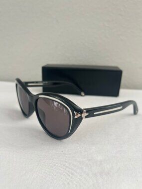 ?️Made in Italy! GIVENCHY GV7017 Sunglasses 50/21/150 | ALT152?️ Givenchy GV 7017/N/S Men Black White Sunglasses 50-21-150 | eBay main image 3